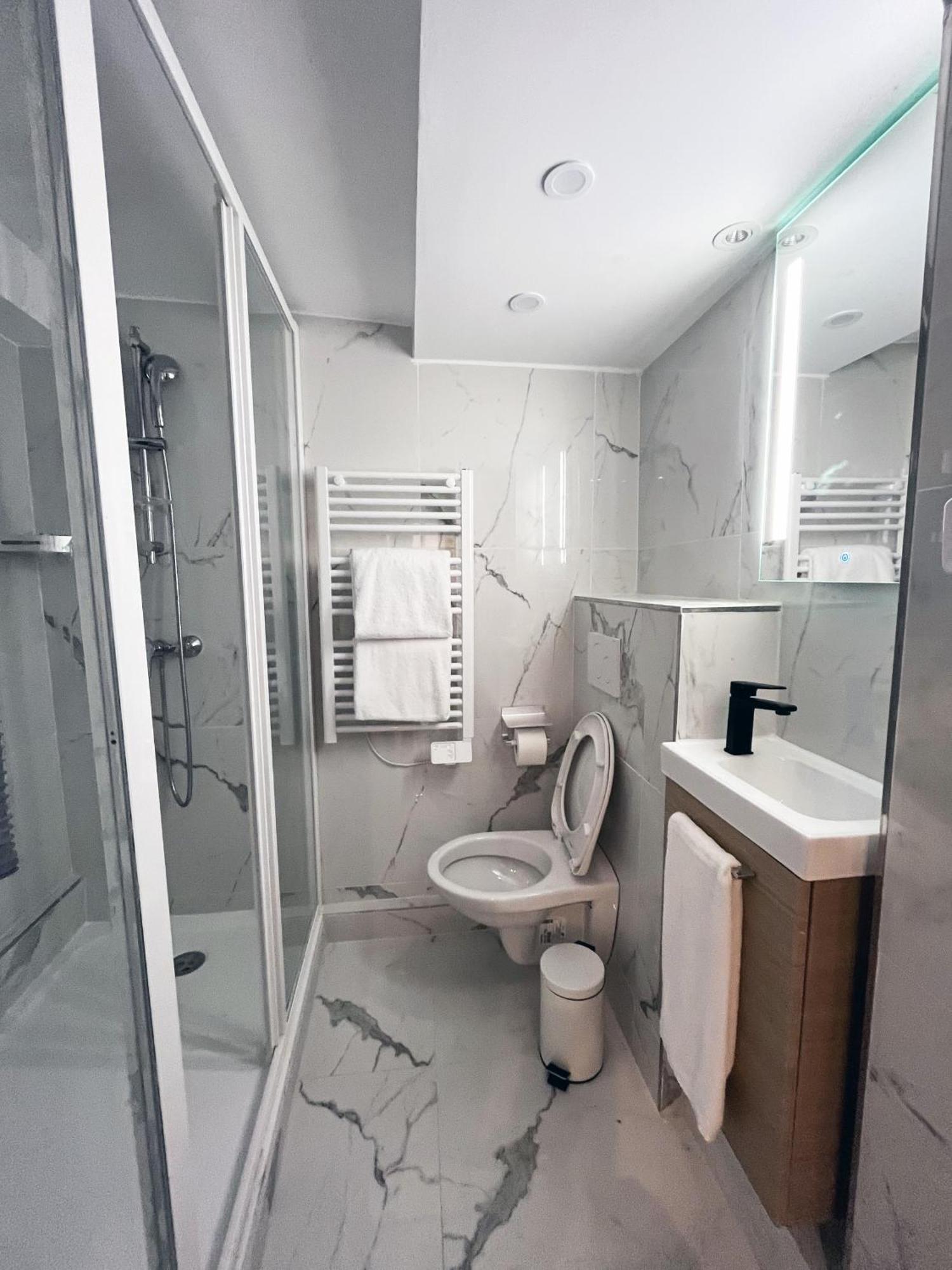 파리 Urban Flat 175 - Loft St Denis 아파트 외부 사진